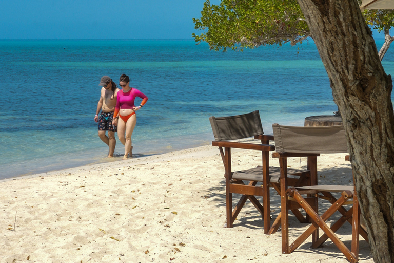 Cartagena: Private Beach Venue SABAI Daypass Cartagena: Private Beach Venue SABAI Day Pass