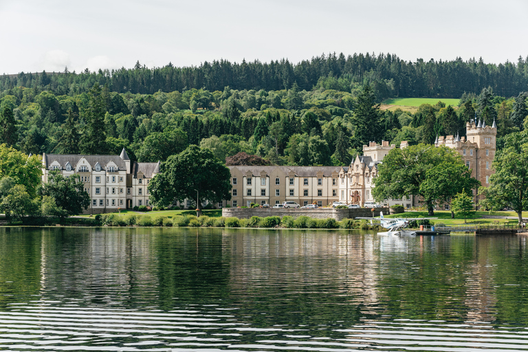 De Edimburgo: Excursão a Loch Lomond, Castelo de Stirling e KelpiesDe Edimburgo: Lago Lomond, Castelo de Stirling e Kelpies