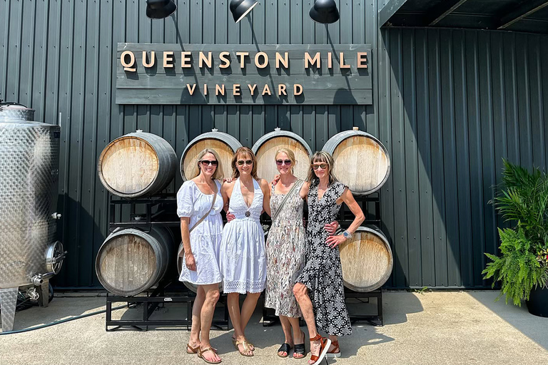 Niagara: Uma aventura vinícola ao entardecer com jantar de 3 pratos