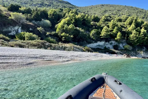 Vlorë: Sazan Insel, Haxhi Ali Höhle und Karaburun Bootstour
