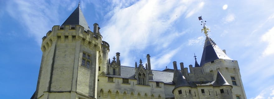 Saumur : visite de la ville à travers des histoires insolites