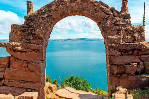 Tour to the Uros, Taquile and Amantaní Islands 2 days