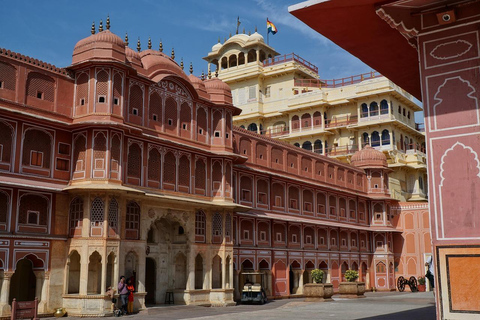 Jaipur: Pink City Heritage Day Trip Jaipur: Full-Day Sightseeing Tour By Car with Guide & Lunch