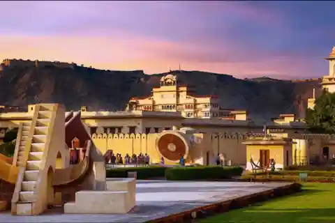 2 giorni di tour completo di Jaipur con safari in elefante con guida.