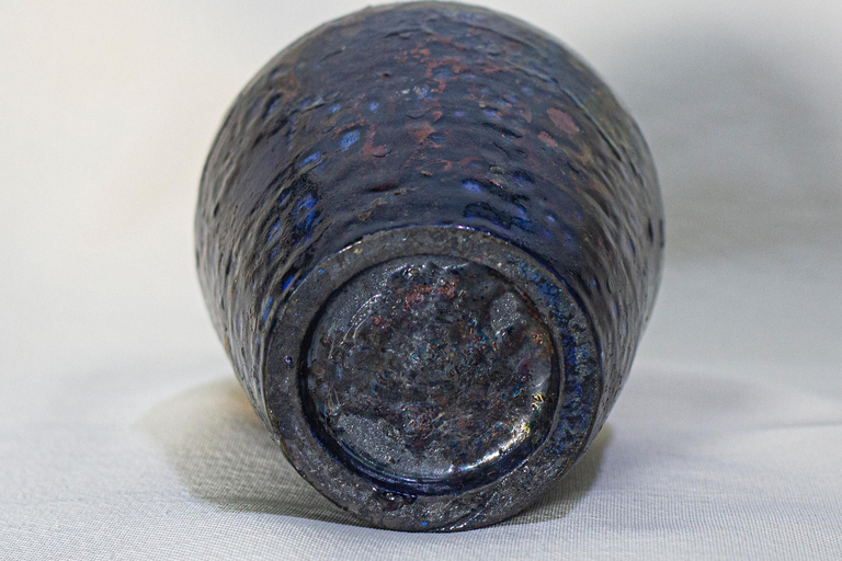 Jabal Lwiebdeh Amman: Japanese Pottery (Kurinuki)