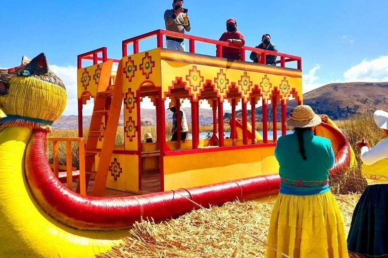 De Puno: Visite as ilhas flutuantes de Uros