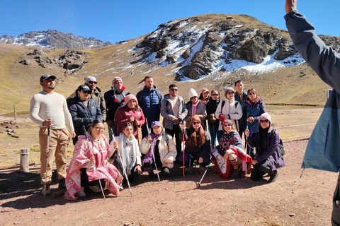 Full-Day Mountain of Colors Tour with a short 45-minute hike Full Day Mountain of Colors Tour - Short 45-Minute Hike