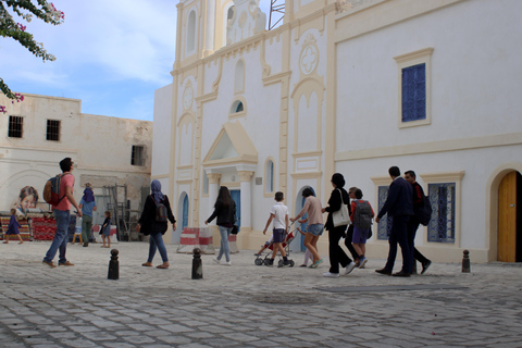 Excursão a pé pelo Houmt Souk