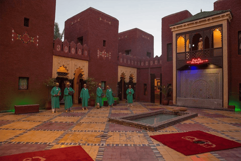 مراكش عرض الفانتازيا الفولكلوري وعشاء مغربي في شي علي فانتازيا