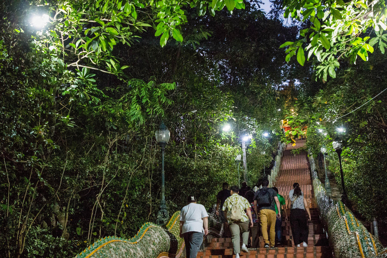 Chiang Mai: Monk's Trail Hike, Wat Pha Lat & Doi Suthep Tour Small Group Tour