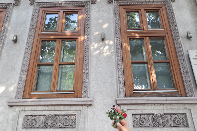 Belgrade: Women's Side of History Walking Tour with Coffee