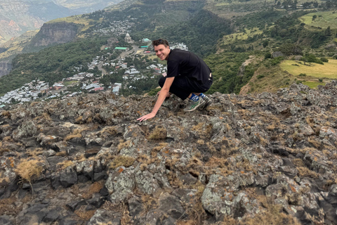 Addis Ababa: Debre Libanos, Gelada Baboons, & Gorge Tour