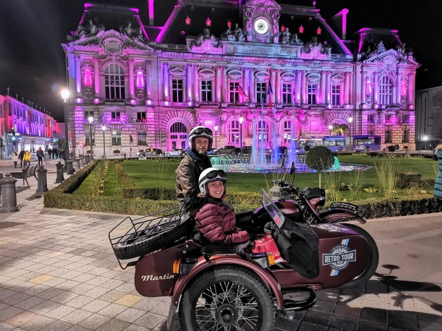 Visit Tours: Vintage Sidecar Night Tour with Wine Tasting in Chenonceau