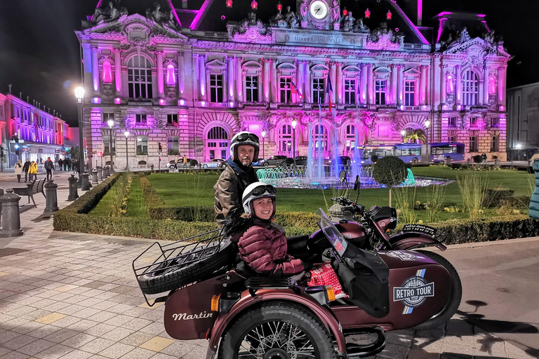 Tours: Vintage Sidecar Night Tour with Wine Tasting Tours: Vintage Sidecar Night Tour with Wine Tasting