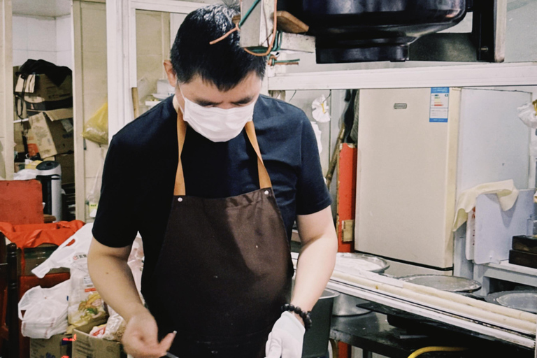 Hidden Eats of Hangzhou: A Local Street Food Experience