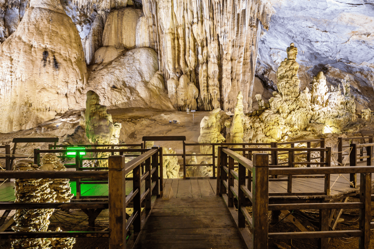 Phong Nha Cave & Paradise Cave: Guided Tour Boat & Explore Group Tour with Drop-Off in Hue
