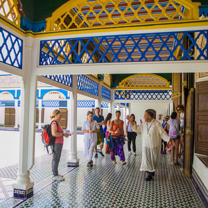 Marrakech: Bahia Palace, Saadian Tombs, Souk and Medina Tour