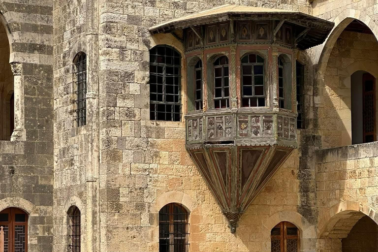 Chouf Mountains: Mousa & Mir Amin Castles Tour