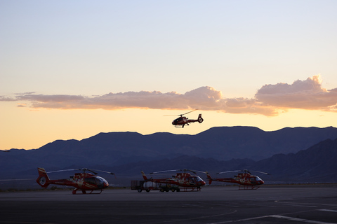 Las Vegas: Grand Canyon Helicopter Landing TourSunset Departure