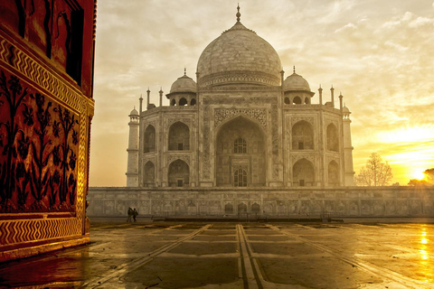 Från Agra: Halvdags soluppgångstur till Taj Mahal med Agra FortHalvdags soluppgångstur till Taj Mahal med Agra Fort från Agra