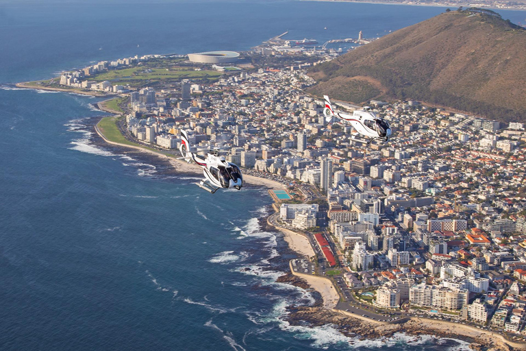 Cape Town: Sightseeing Helicopter Ride from V&A Waterfront 12-min Shared Scenic Flight