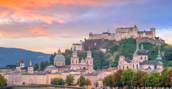 Salzburg: Christmas Market Magic with a Local