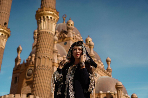 Sharm: Private Photoshoot with Hotel Pickup and Drop-off Private 3-Hour Photoshoot in 3 Locations