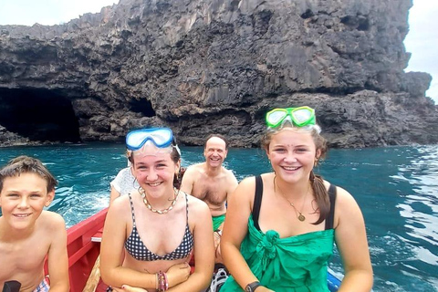 Wyspa Santiago: wycieczka łodzią do Aguas BelasWyspa Santiago: Wycieczka łodzią do Aguas Belas