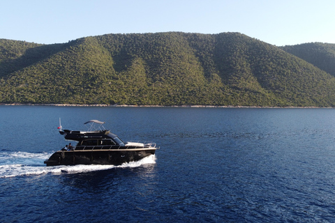 Bodrum Jacht Tour: Privé Motoryacht Tour Bodrum - JachtBodrum rondvaart - privé motorjacht tour Bodrum - jacht