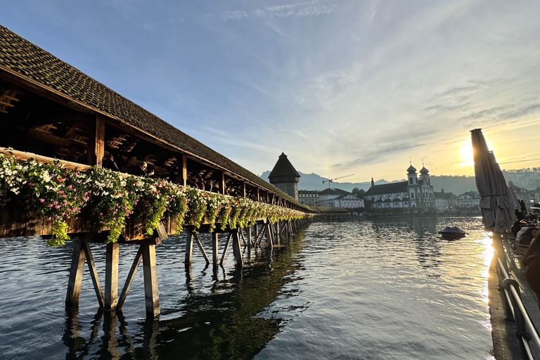 Z Zurychu: Ekskluzywna wycieczka 1-dniowa na górę Titlis i do Lucerny