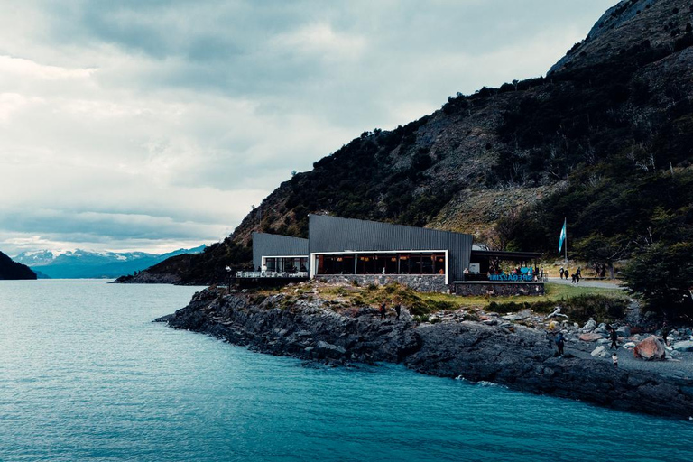 El Calafate: All Glaciers Cruise Tour l Spegazzini & Upsala Entry ticket with Transportation