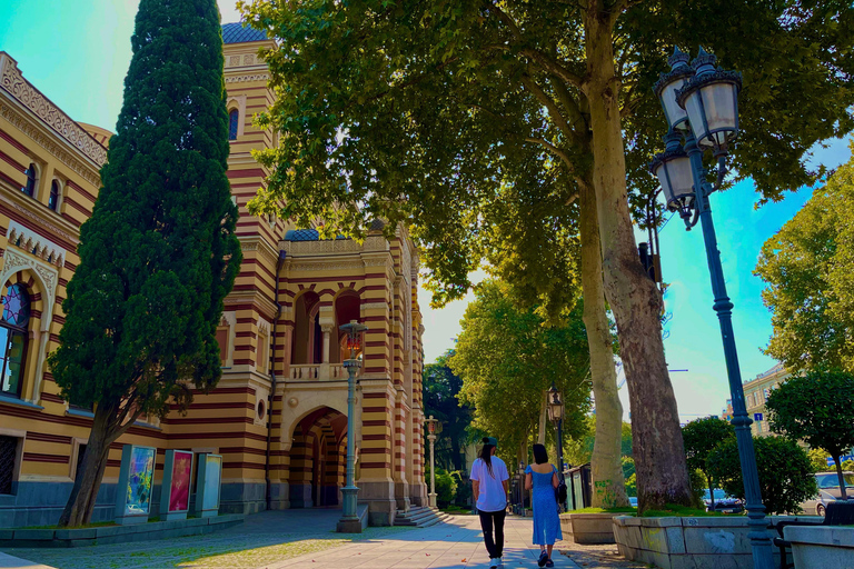 Tiflis: Urban Hotspots Guided Tour w/ Cable Car &amp; Funicular