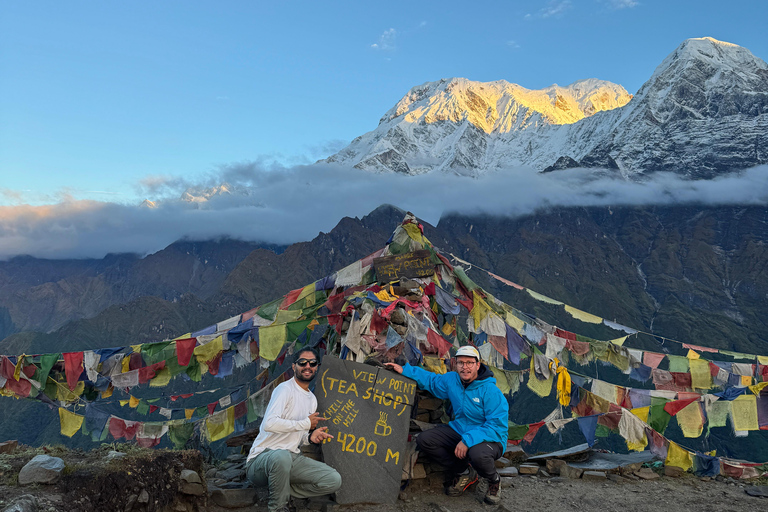 Pokhara: Mardi Himal Trek 4-Day Guided Tour