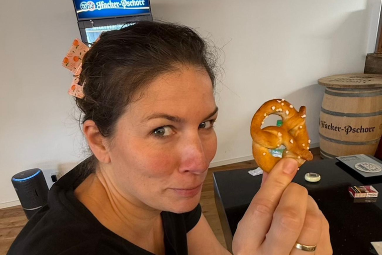 Garmisch-Partenkirchen: BrezelbackenGarmisch-Partenkirchen: Brezel backen