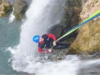 Alicante: Watercanyoning in Gorgo de la Escalera Ravijn