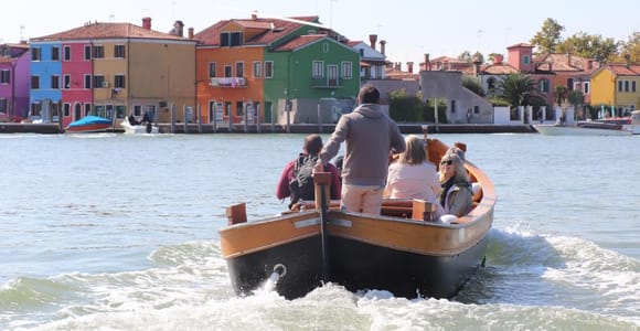 Venice: Islands Tour by Bragozzo – Murano, Burano & Torcello