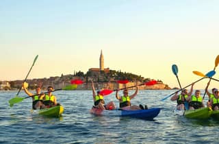 Fantastische Kajaktour in Rovinj – kostenloses Getränk, Schnorcheln, Sprünge und Fotos