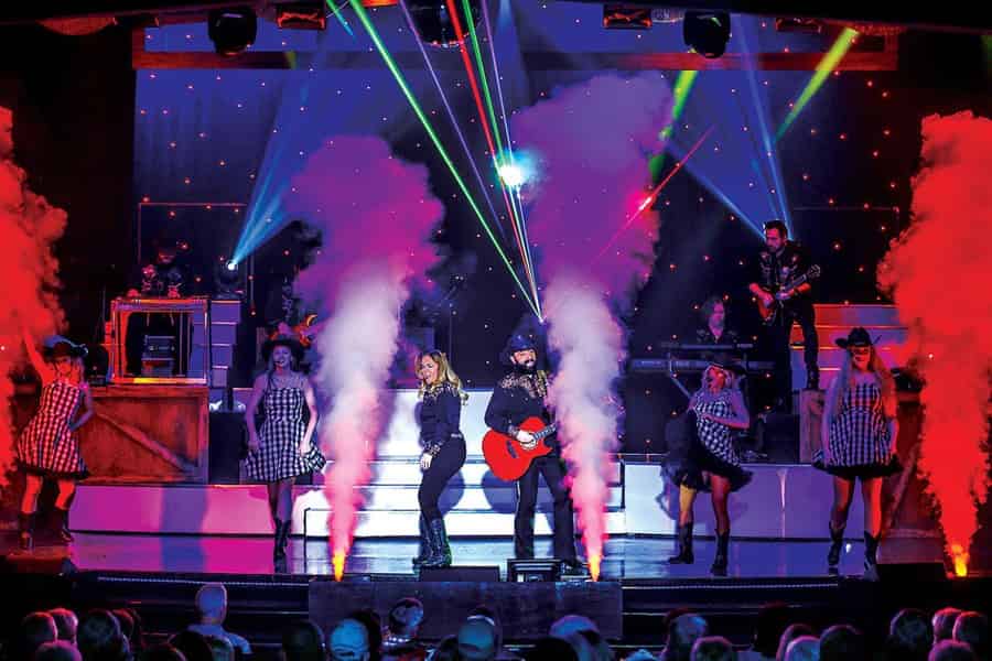 Branson: C.J. Newsoms Classic Country & Comedy Show Ticket. Foto: GetYourGuide Branson: C.J. Newsoms Classic Country & Comedy Show Ticket. Foto: GetYourGuide