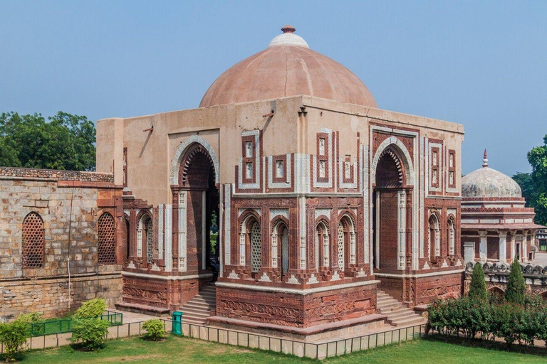 Delhi: Old and New Delhi Private City Tour and Transfer Old and New Delhi Private City Tour without Entry Tickets