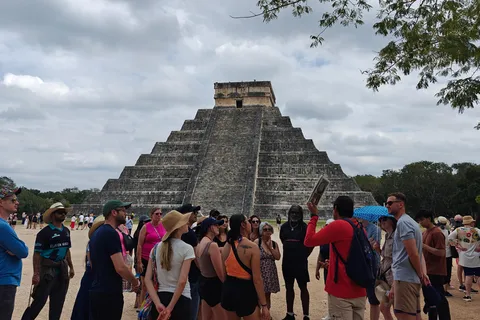 Chichén Itzá Adventure: Tour with Guides,Buffet & Cenote
