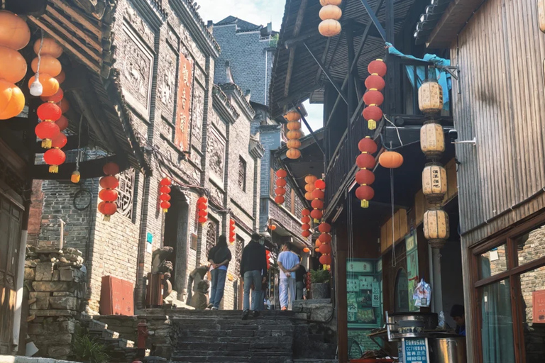 Zhangjiajie: Mengdong River Rafting & Furong Town Tour
