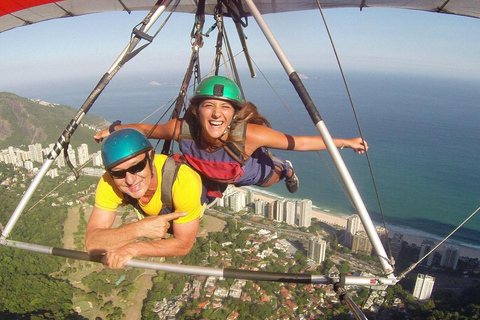 里约热内卢：滑翔伞体验（含酒店接送）里约热内卢：滑翔伞体验含酒店接送服务