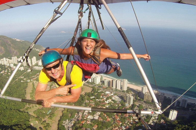 里约热内卢：滑翔伞体验（含酒店接送）里约热内卢：滑翔伞体验含酒店接送服务