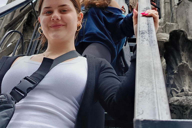 Colonial Quito: A Walking Tour Through History Seen Through Women Colonial Quito: A Women's History Walking Tour