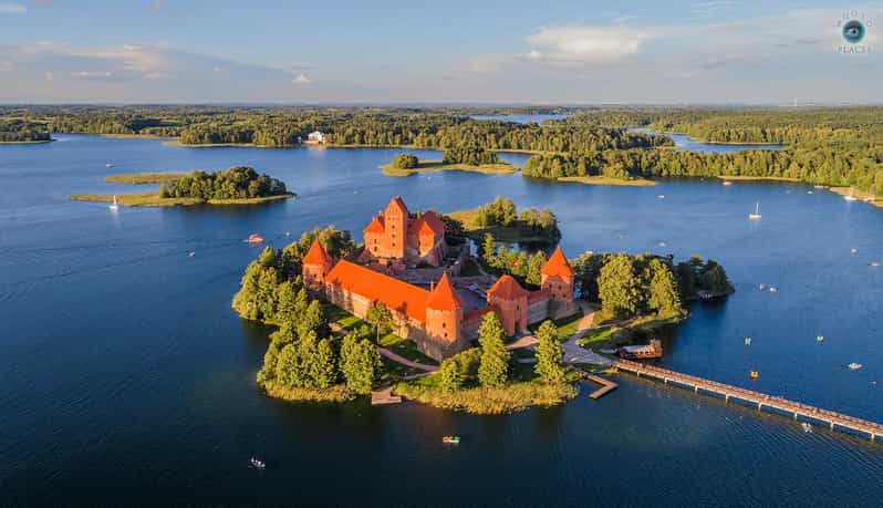 Explore the Baltics: Riga - Vilnius / Vilnius - Riga Daytrip | GetYourGuide