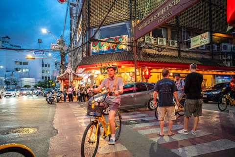Bangkok by Night Cycling Tour with Street-food Meal - Image 2