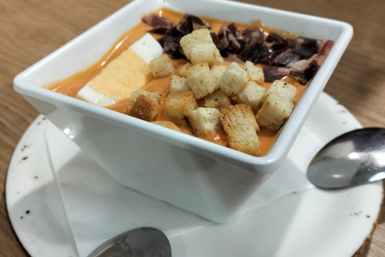 Chef-led Seville tapas tour /Authentic dishes & local wines
