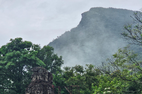 Hoi An : Visite à pied du sanctuaire de My Son, tôt le matin