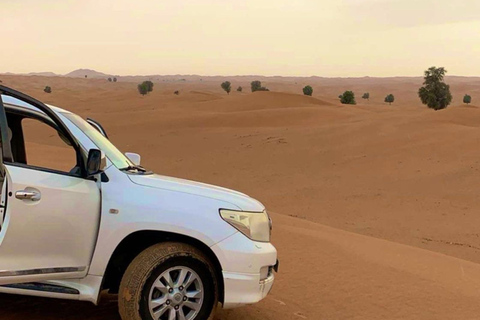 Muscat: Wadi Bani Khalid & Sunset at Wahiba Sands