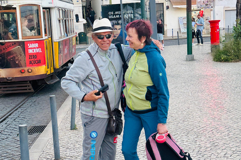 Lisbon: Private City Sightseeing Tour by Tuk Tuk Alfama/Chiado/Bairro Alto/Eduardo VII 4-Hour Private Tour